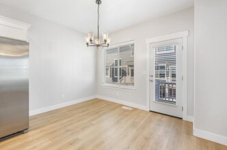 1048 N Freeman Dr in Saratoga Springs, UT - Building Photo - Building Photo