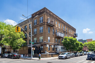 1501 43rd St Apartments