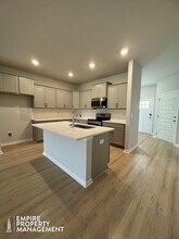 318 Cornstalk Cir in Madison, AL - Building Photo - Building Photo