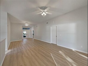 204 Baytree Blvd in Tavares, FL - Building Photo - Building Photo