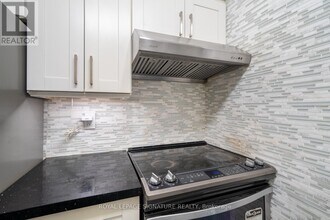 68 Corporate Dr in Toronto, ON - Building Photo - Building Photo