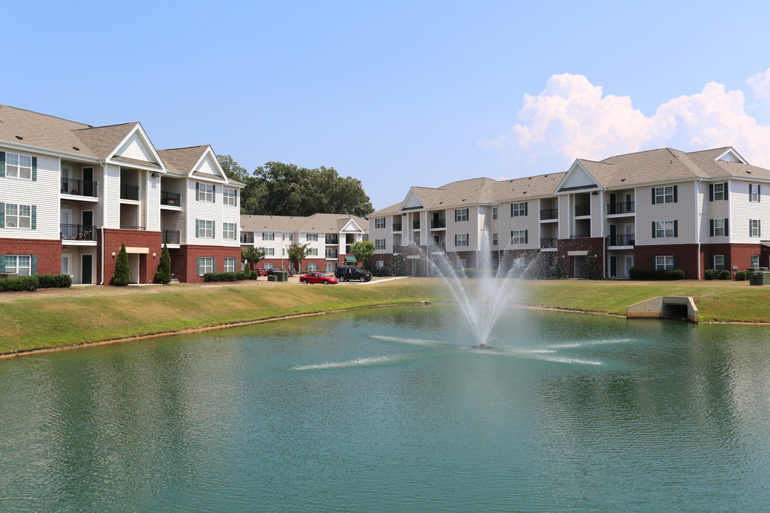 Heritage Forest in Newport News, VA - Building Photo