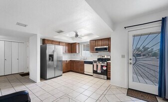 1612 Leisure World in Mesa, AZ - Building Photo