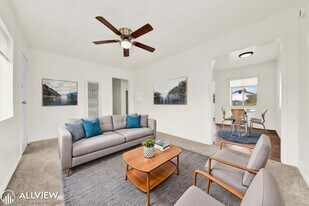 1328 Naranca Ave in El Cajon, CA - Building Photo