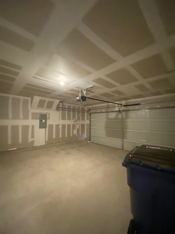304 S Hopson St in Van Alstyne, TX - Building Photo - Building Photo