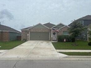 210 Barcelona in Kyle, TX - Building Photo - Building Photo