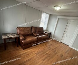 658 Connecticut St in Gary, IN - Foto de edificio - Building Photo