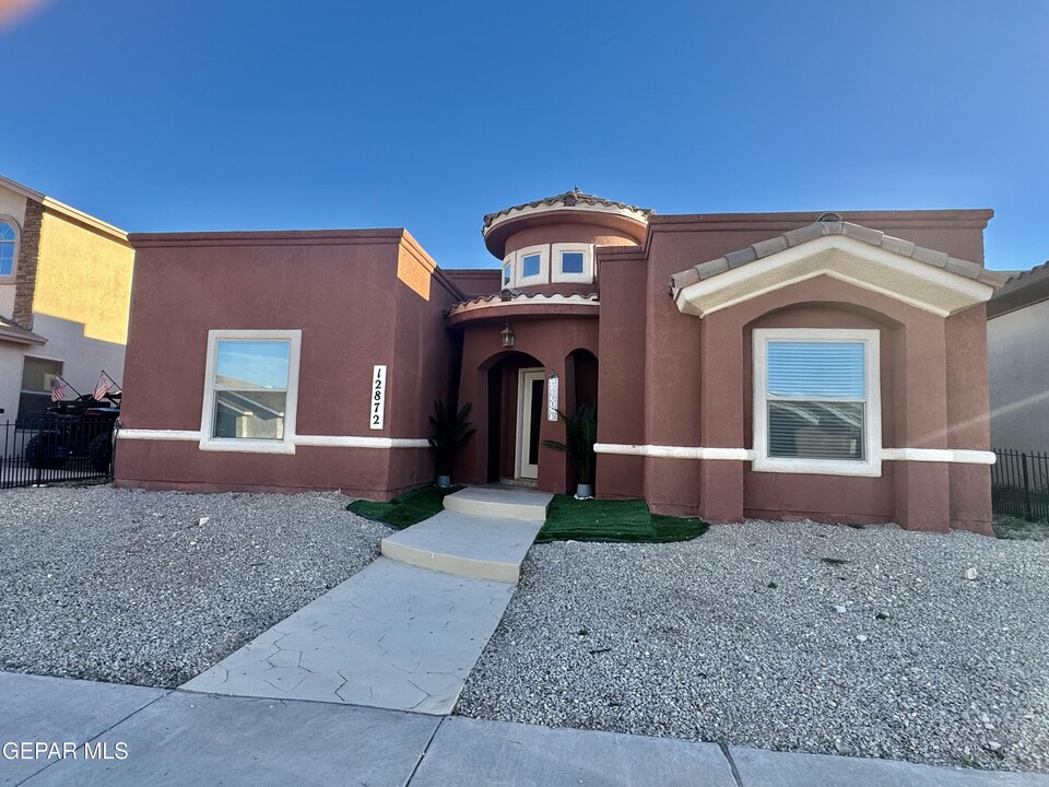 12872 Hueco Mine Dr in El Paso, TX - Building Photo