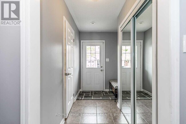 14 Butterworth Rd in Brampton, ON - Building Photo - Building Photo