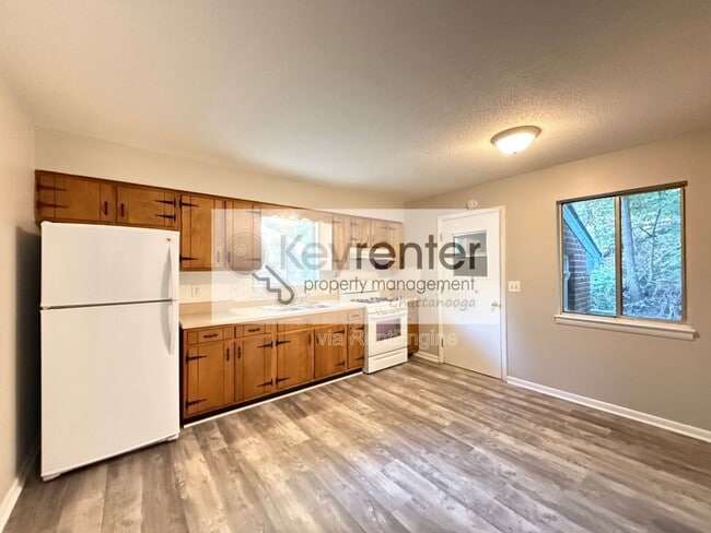 property at 4460 Norcross Rd