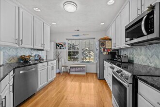 208 56th St in Virginia Beach, VA - Building Photo - Building Photo