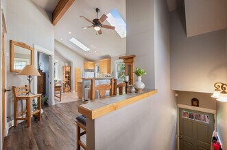 1313 NW Fort Clatsop St, Unit #2 in Bend, OR - Foto de edificio - Building Photo