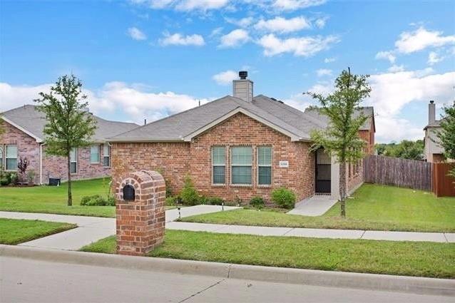 property at 2205 Julian Dr