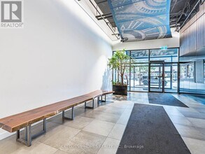 700 King St W in Toronto, ON - Building Photo - Building Photo