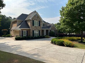 1051 Robinson Court in Athens, GA - Building Photo - Building Photo