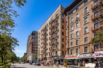 2701-2707 Broadway in New York, NY - Building Photo - Building Photo