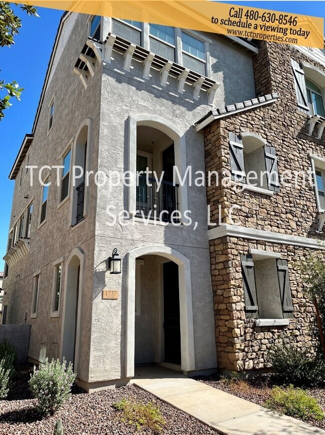 property at 1737 E Hampton Ln