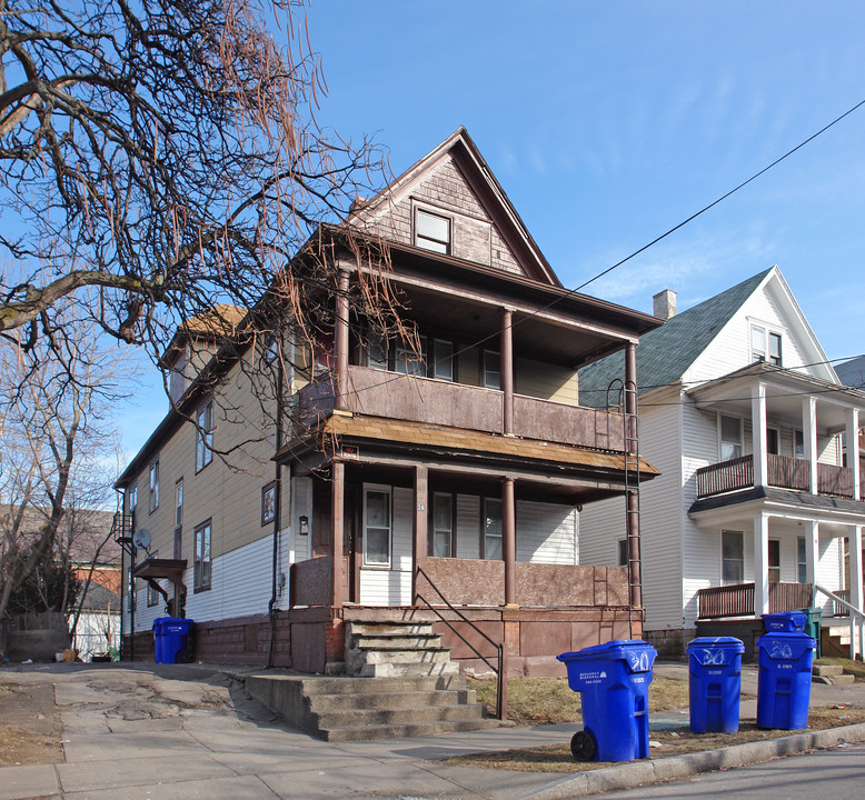 24 Watkin Terrace in Rochester, NY - Foto de edificio