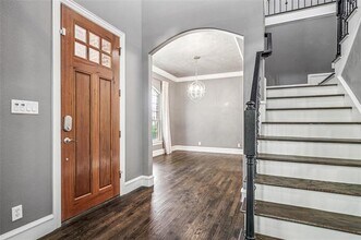 5935 Lewis St in Dallas, TX - Building Photo - Building Photo