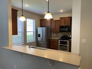 10371 Lake District Ln in Orlando, FL - Building Photo - Building Photo