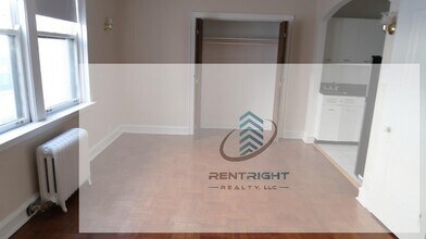 1209 W Sherwin Ave in Chicago, IL - Foto de edificio - Building Photo