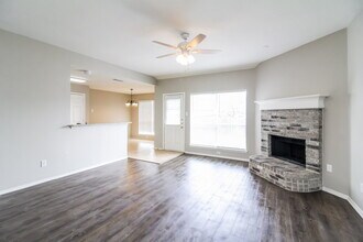 1502 Killdee Ct in Desoto, TX - Building Photo - Building Photo