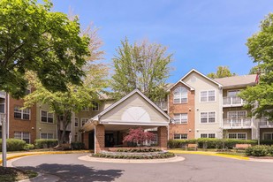 Sommerset Retirement Community Apartments