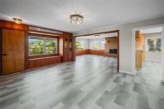 5005 Lillian Lee Rd in St. Cloud, FL - Building Photo - Building Photo