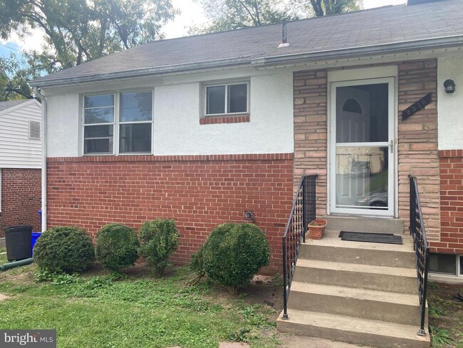 property at 9316 Warren St