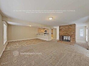 924 Pine Forest Rd in Charlotte, NC - Building Photo - Building Photo