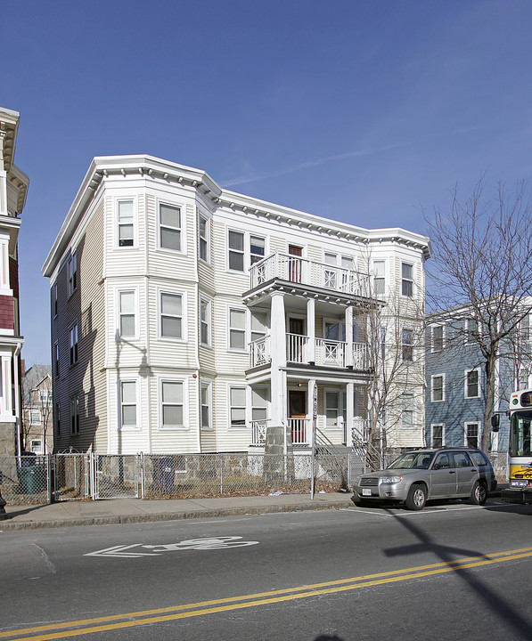 1617 Dorchester Ave in Boston, MA - Building Photo