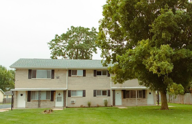 Pine Manor Apartments in Kokomo, IN - Foto de edificio