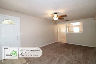 2326 Corona St in Redding, CA - Building Photo - Building Photo
