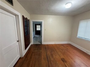 312 Grant St in Chickasaw, AL - Building Photo - Building Photo