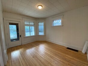 2621 Colfax Ave S, Unit 1 in Minneapolis, MN - Building Photo - Building Photo
