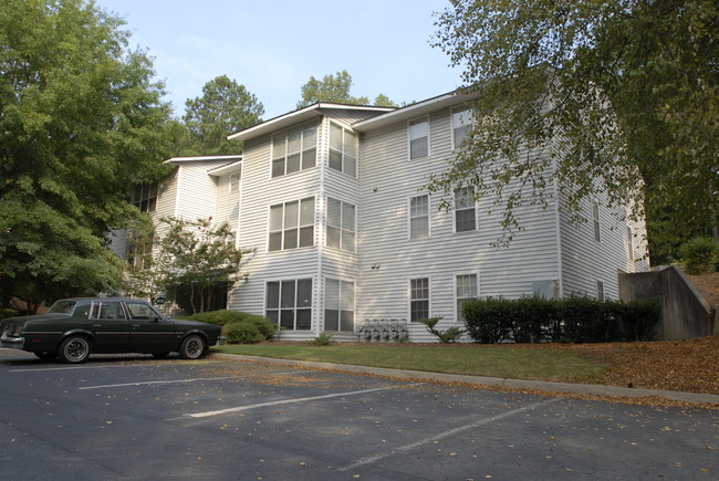 300 Riverside Apartments in Austell, GA - Foto de edificio - Building Photo