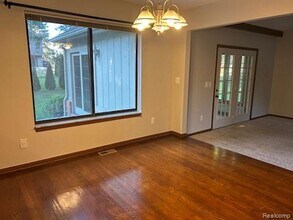 221 Torrent Ct in Rochester Hills, MI - Building Photo - Building Photo
