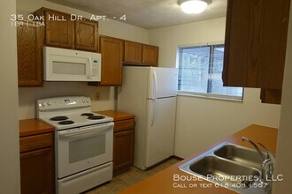 35 Oak Hill Dr in Belleville, IL - Building Photo - Building Photo