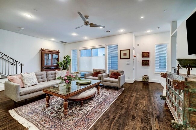 property at 2007 Brun St