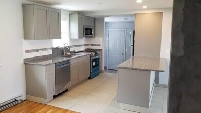 0 Buckwheat Ave in Portsmouth, RI - Building Photo - Building Photo