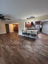 8303 Monarch Cir in Seminole, FL - Building Photo - Building Photo