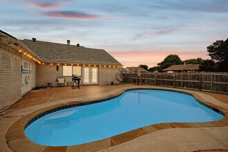 1113 Cherokee Trail in Plano, TX - Building Photo - Building Photo