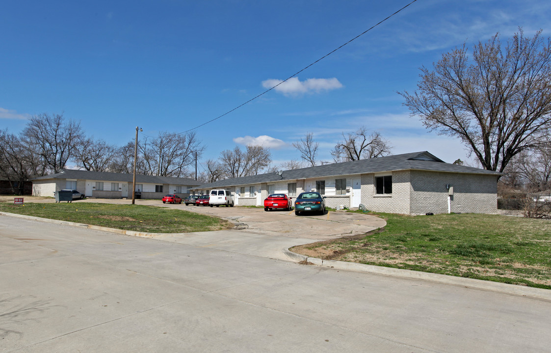 Marionette Apartments in Tulsa, OK - Building Photo