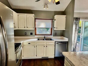 12959 Redman Cir in Omaha, NE - Building Photo - Building Photo