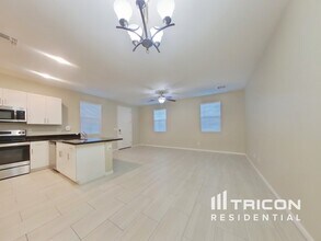 12552 W Hummingbird Terrace in Peoria, AZ - Building Photo - Building Photo