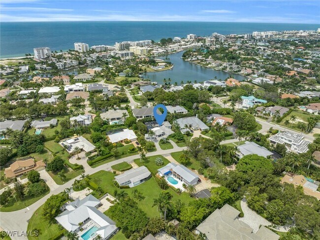 1627 Murex Ln in Naples, FL - Building Photo - Building Photo