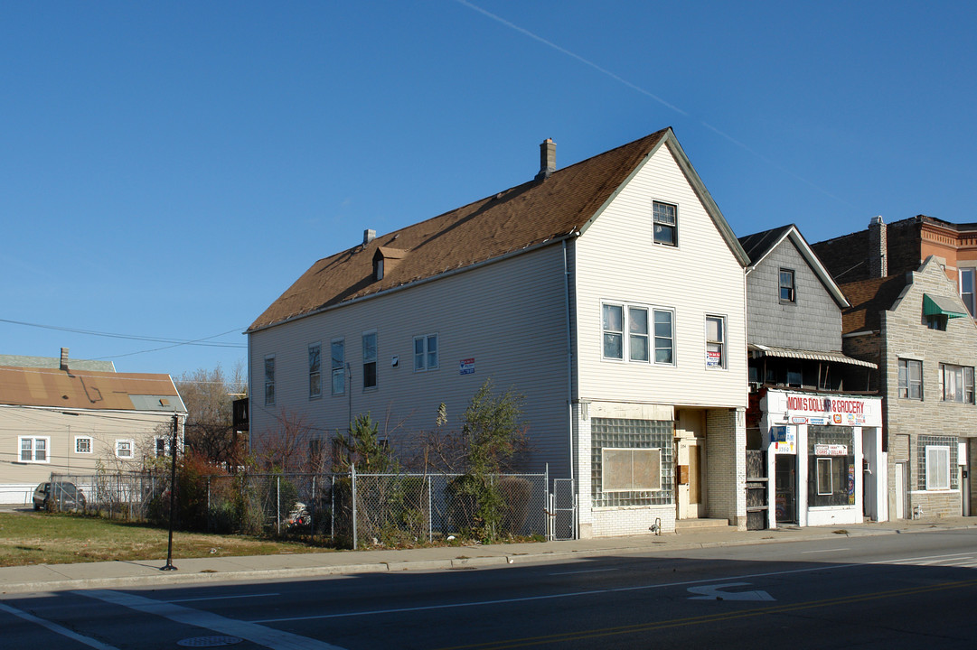 1352-1354 W 51st St in Chicago, IL - Building Photo