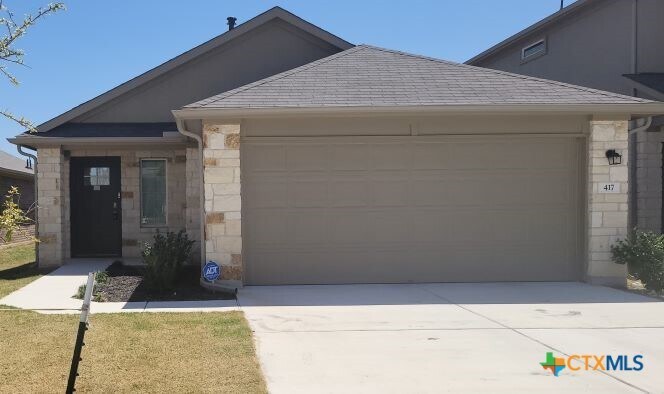 417 Shiner Ln in Georgetown, TX - Building Photo