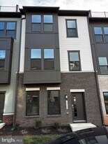 1312 Bracken Ln in Laurel, MD - Building Photo