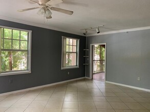 6588 W Sample Rd in Coral Springs, FL - Building Photo - Building Photo